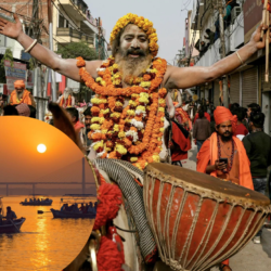 Prayagraj Tour from Varanasi